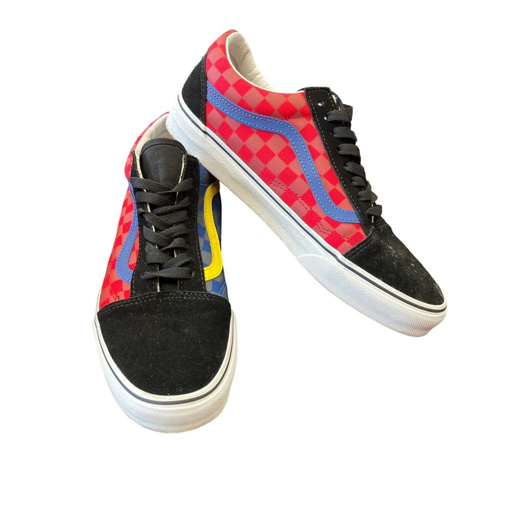 Vans mens Sneakers Red Blue Checkered Size 9.5 SKU 8911